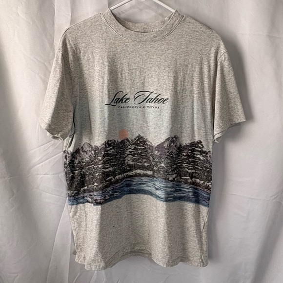 Abercrombie & Fitch Lake Tahoe Oversized Graphic Tee - Picture 1 of 5